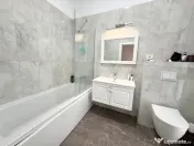 Oportunitate de Investiție – Casă Duplex în Complexu... 