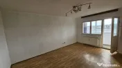 Apartament 2 camere 9 MAI – balcon 10 mp, centrală 