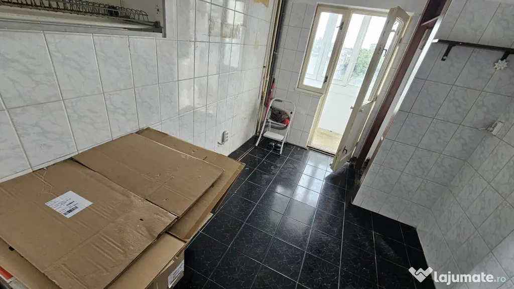 Apartament 2 camere 9 MAI – balcon 10 mp, centrală
