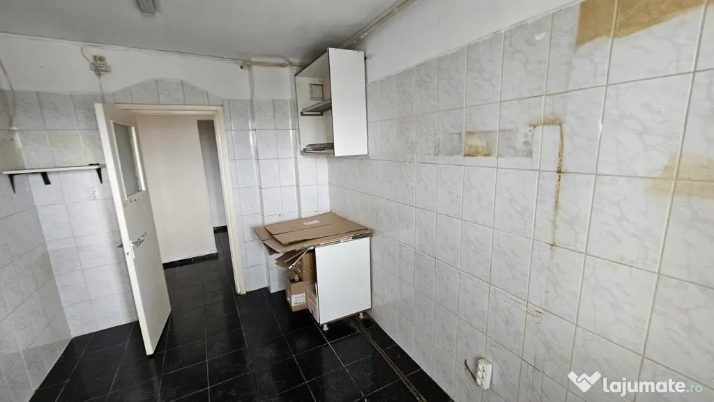 Apartament 2 camere 9 MAI – balcon 10 mp, centrală