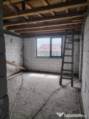 Casă tip duplex de vânzare, 144 mp, zona Jumbo Craiova 