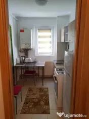 Apartament 2 camere, semidecomandat - Centrul Civic 