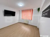 Spațiu comercial / birouri de închiriat – Zona Poli 2 ??