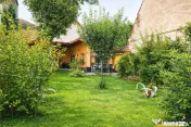 Casa pretabila:comercial servicii rezidential Central, Fag 