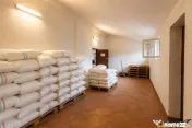 Spatiu comercial afacere functionala: brutarie,rute de distr 