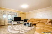 Vila luminoasa, gradina, priveliste panoramica spre munti, H 
