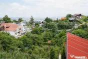 Pensiune Activă & Vilă Premium pe Drumul Poienii | Vedere 