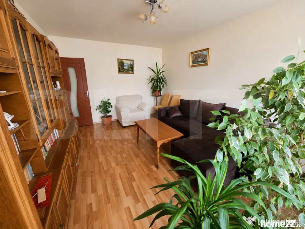 Apartament 3 camere decomandat | 63 mp utili | Micro XII –