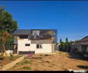 Spatiu comercial/Apartament la etaj/Teren 1187 mp 