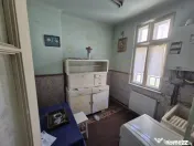 Apartament sic intr-un bloc vila interbelica 