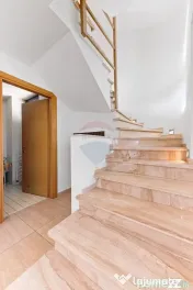 VANZARE Vilă PREMIUM cu 6 camere în zona Central, OTOPENI 