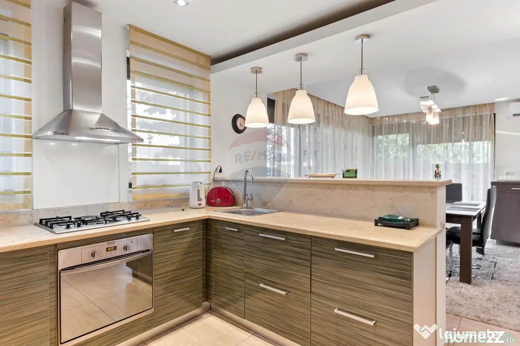 VANZARE Vilă PREMIUM cu 6 camere în zona Central, OTOPENI