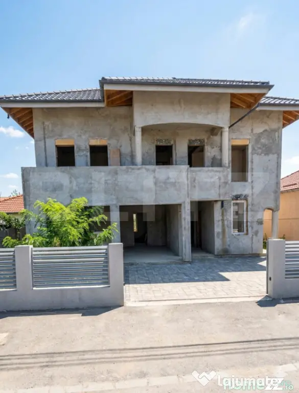 Proprietate de vanzare, 700 mp, zona Mehala