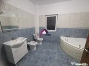 Apartament 3 camere de inchiriat ETAJUL 1 – destinat mu...