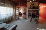 Casă / Vilă cu 10 camere de vânzare în zona Nord-Vest 