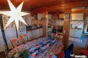 Casă / Vilă cu 10 camere de vânzare în zona Nord-Vest