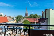 Rezervat Apartament ultracentral cu 4 camere renovat rece... 