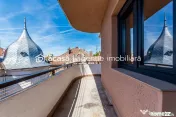 Apartament ultracentral cu 4 camere renovat recent Comisi... 