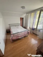 Casa in Vlaicu cu terasa , balcon si iarba verde 