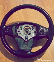 vând volan bmw x3 f25 2011  cu tot cu airbag