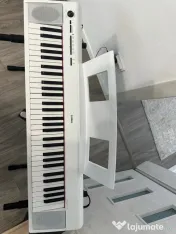 Yamaha NP-12 Piaggero White 