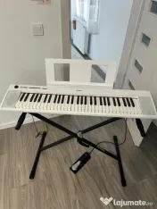Yamaha NP-12 Piaggero White 