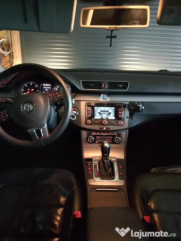 VOLKSWAGEN Passat 2012 — imagine 9