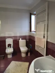 Casă individuală solidă și spațioasă, 270 mp utili, 88 