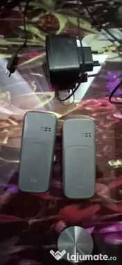 Telefoane Nokia 100 x2 bucati + incarcatoare