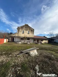 Spatiu comercial (moarä), 215 mp, 1400 mp teren, Comuna Bra 