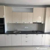 Mobila la comanda 