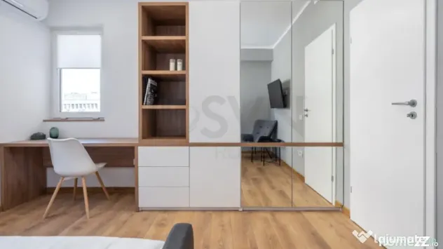 Duplex l 6 Camere l Piata Universitatii