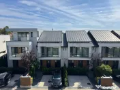 Vile Exclusiviste Langa Lac l Complex Rezidential 