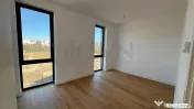 Vila cu deschidere la lacul Grivita 