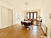 VILA EXCEPTIONALA l ARHITECTURA DEOSEBITA l RENOVATA l GR... 