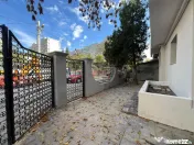 Vila 430 mp ideala spatiu Birouri sau Clinica Metrou Bazi... 