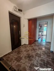 Apartament 3 camere, etaj 2, zona Ștefan cel Mare 