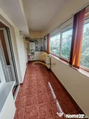 Apartament 3 camere, etaj 2, zona Ștefan cel Mare 