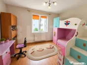 Apartament 2 Camere 65 m2 Etajul 1 Si Garaj 25 m2, Reghin 
