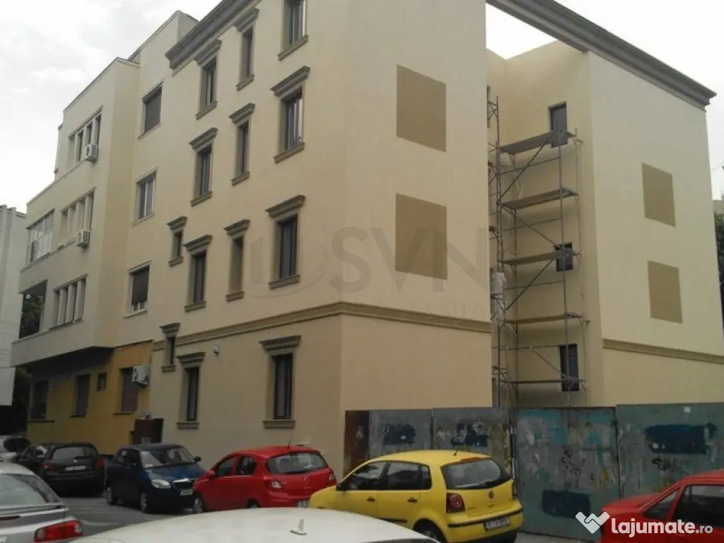 Imobil Reprezentativ 25 de camere 750mp