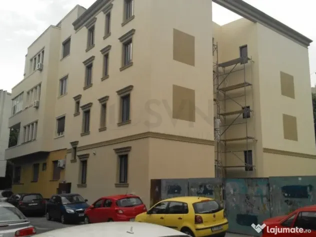 Imobil Reprezentativ 25 de camere 750mp