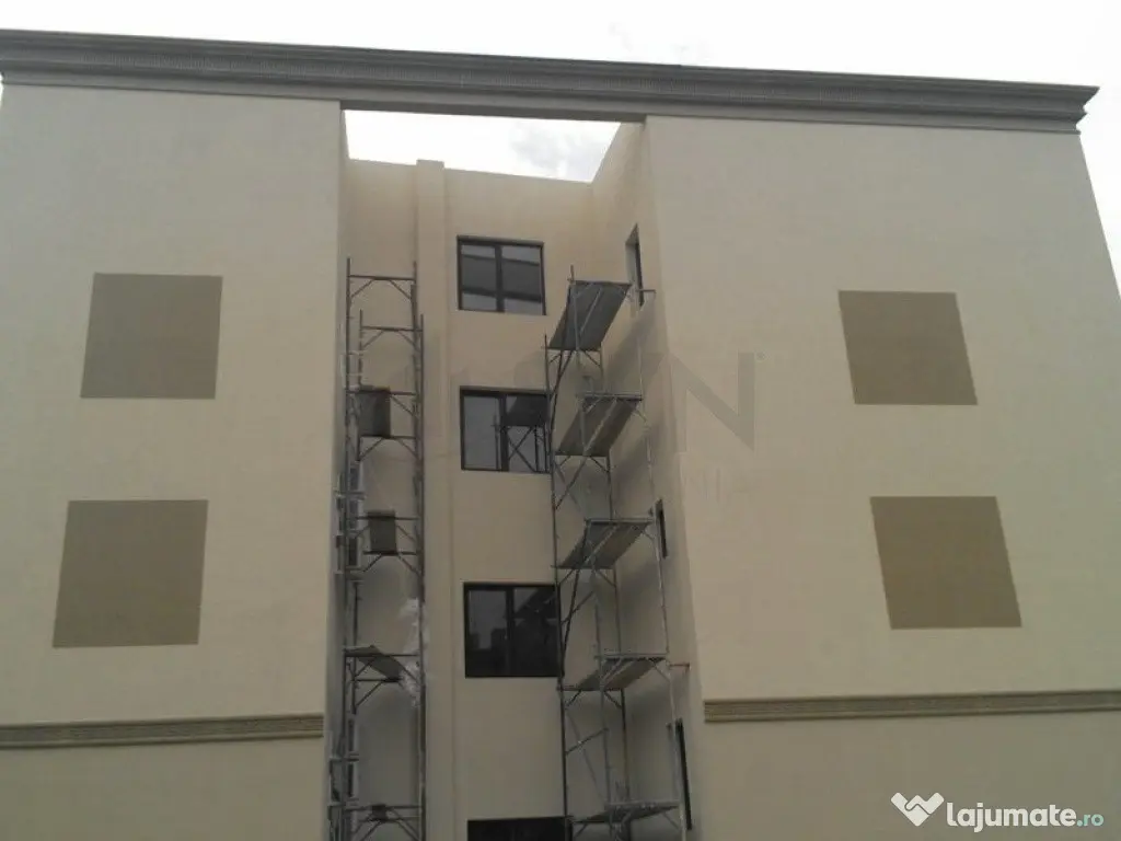 Imobil Reprezentativ 25 de camere 750mp