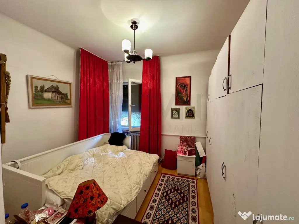 Casa 10 camere Piata Alba Iulia