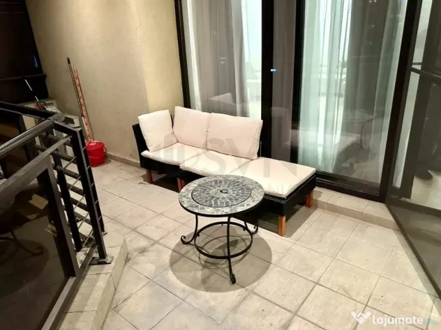 3 camere renovat complet cu terasa pe curtea interioara C...