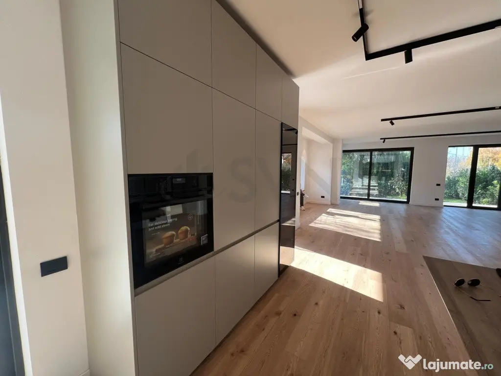Vila Pipera Town House