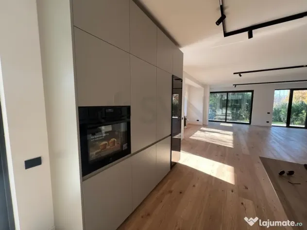 Vila Pipera Town House
