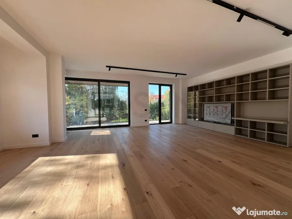 Vila Pipera Town House