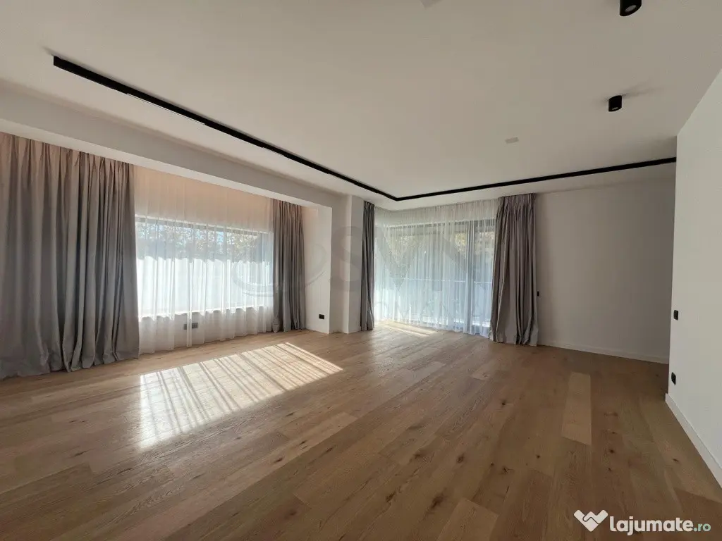 Vila Pipera Town House