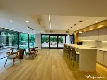Apartament 4 camere Terasa si Gradina 337mp
