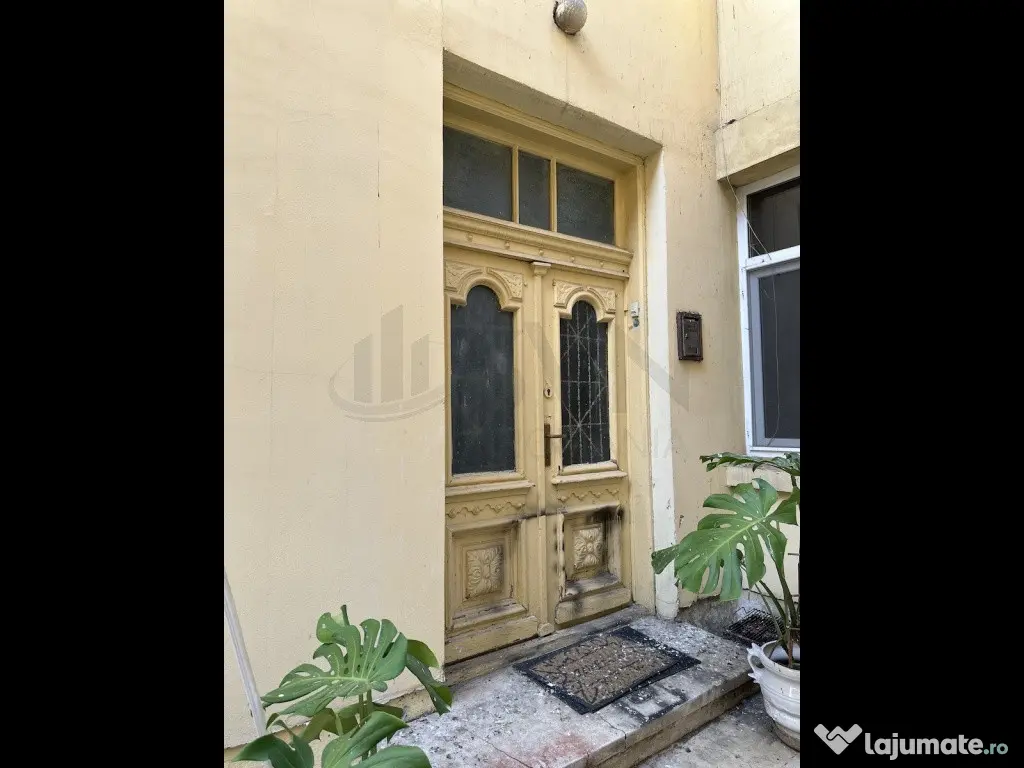 Casa Interbelica Renovabila Victoriei